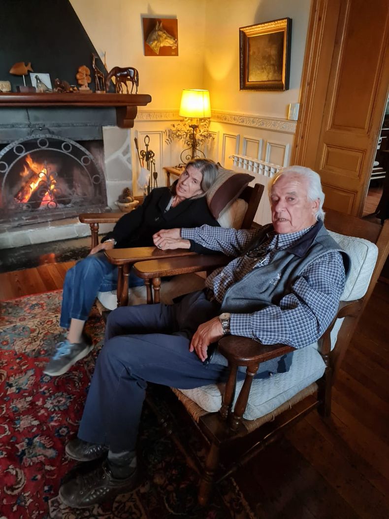 Luis María Coviella junto a su esposa.