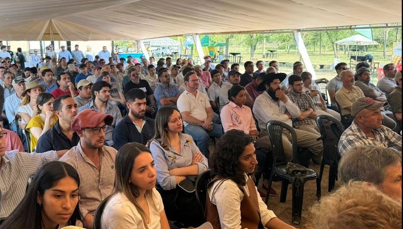 Jornada sobre ganader&iacute;a regenerativa organizada por CREA NOA.