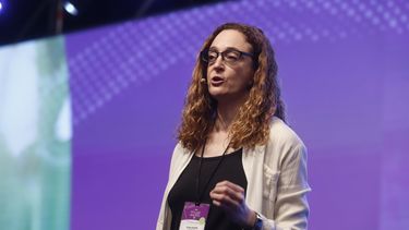 Guadalupe Nogués, doctora en biología, docente y comunicadora.