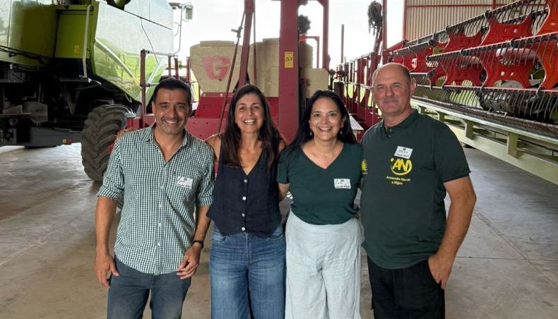 De izquierda a derecha: Miguel Bonsignore, Marina Penna, Cecilia Vera y Adrian Nardi (CREA Laguna Larga)